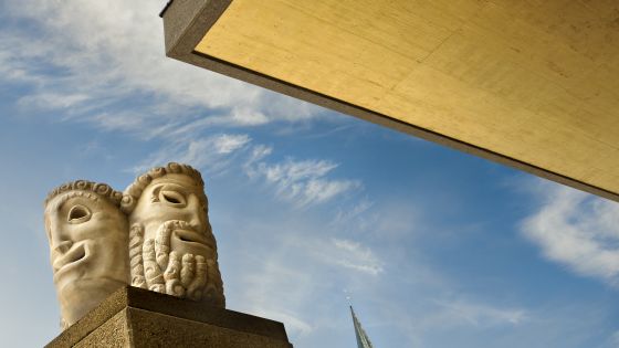 Masks pillar Salzburger Festspiele