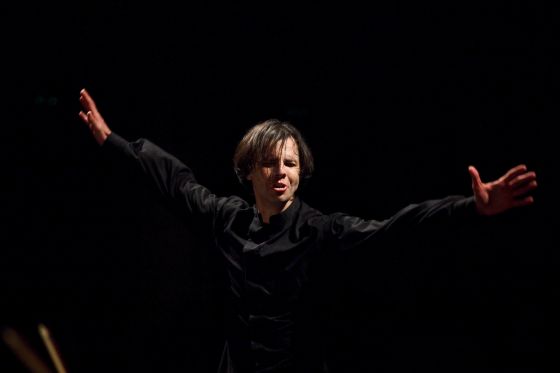 Teodor Currentzis Conductor