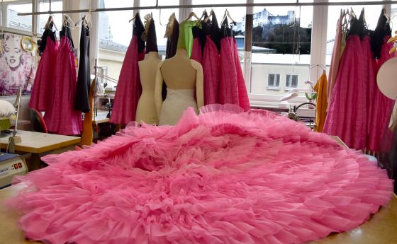 View in the dress making at the Salzburg Festival