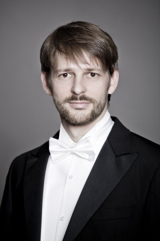 Gábor Káli Conductor