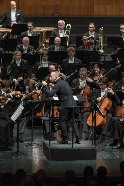 Symphonieorchester des Bayerischen Rundfunks 1 · Nézet-Séguin Salzburger Festspiele 2019 Yannick Nézet-Séguin, Symphonieorchester des Bayerischen Rundfunks