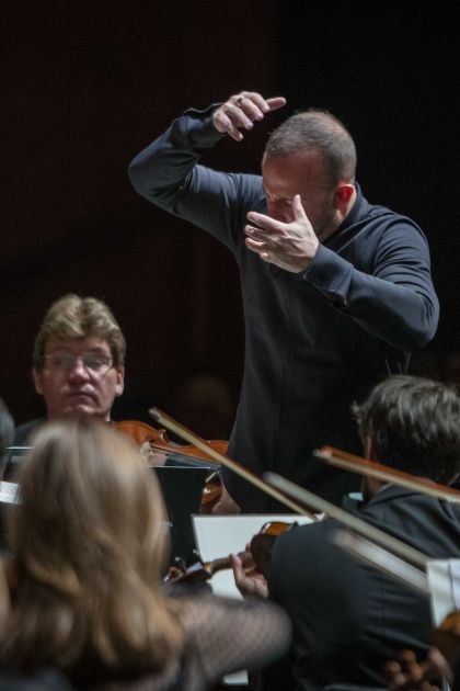 Symphonieorchester des Bayerischen Rundfunks 2 · Nézet-Séguin Salzburger Festspiele 2019 Yannick Nézet-Séguin, Symphonieorchester des Bayerischen Rundfunks