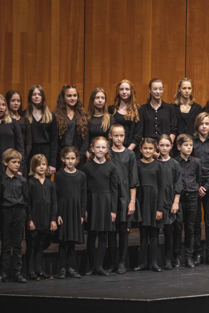 La Damnation de Faust Salzburger Festspiele und Theater Kinderchor Dijana Kos Sopran Solo