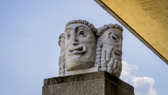 Maskensäule Salzburger Festspiele Hofstallgasse