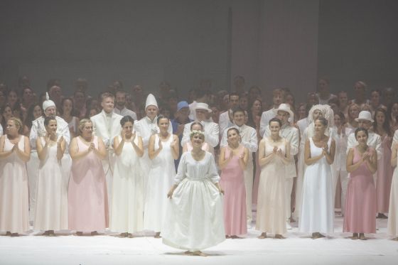 Don Giovanni 2021 · Final Applause: Anna Lucia Richter (Zerlina), Ensemble