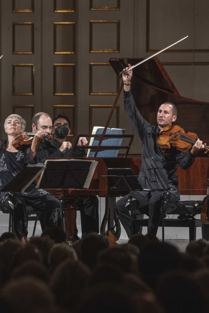 Kammerkonzert Faust Isabelle Faust Violine Anne Katharina Schreiber Violine Alexander Melnikov Klavier Antoine Tamestit Viola Jean-Guihen Queyras Violoncello