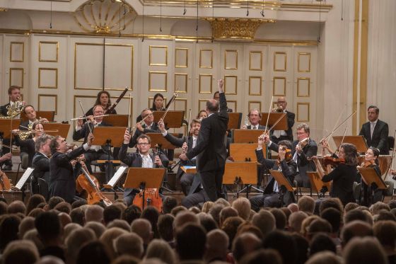 Mozart Matinee Mozarteum Orchestra Salzburg Andrew Manze Conductor