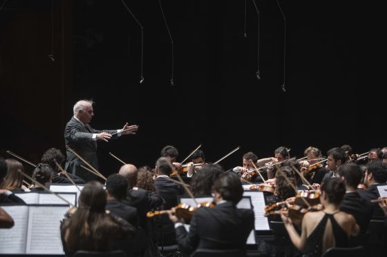 Daniel Barenboim Conductor West-Eastern Divan Orchestra