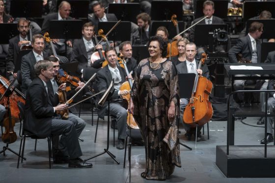 Vienna Philharmonic · Nelsons 2021: Violeta Urmana (Contralto), Vienna Philharmonic