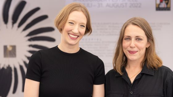 TerraceTalk Die Zauberflöte 2022: Joana Mallwitz (Conductor), Lydia Steier (Director)