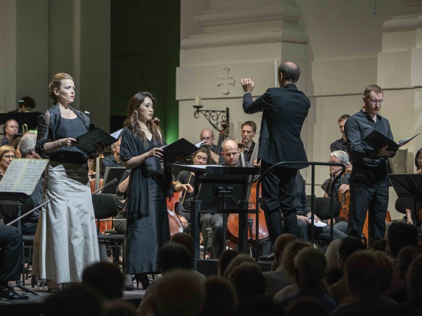 Bettina Ranch, Yeree Suh, Peter Rundel, Robin Tritschler, SWR Symphonieorchester, SWR Vokalensemble SWR Symphonieorchester Salzburger Festspiele 2019