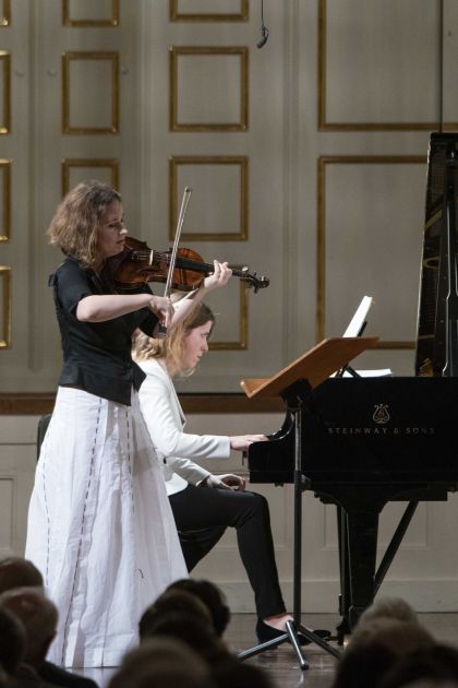 Solistenkonzert Kopatchinskaja · Leschenko Salzburger Festspiele 2019: Patricia Kopatchinskaja, Polina Leschenko