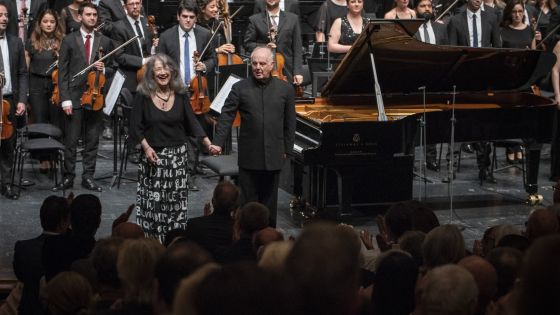 West-Eastern Divan Orchestra 1 · Barenboim Salzburger Festspiele 2019 Martha Argerich, Daniel Barenboim, West-Eastern Divan Orchestra