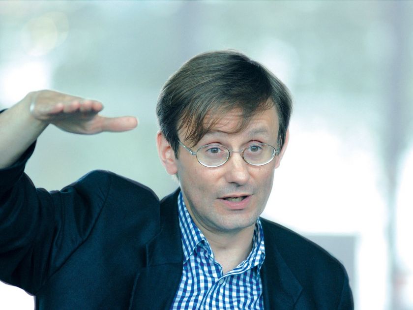 Simon Halsey