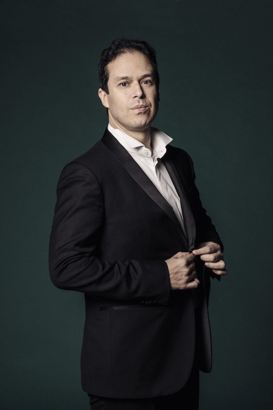 Leonardo García Alarcón Dirigent