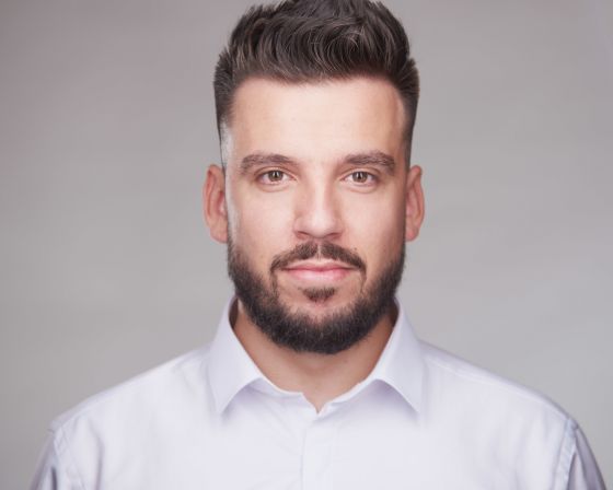 Alexander Köpeczi Bass