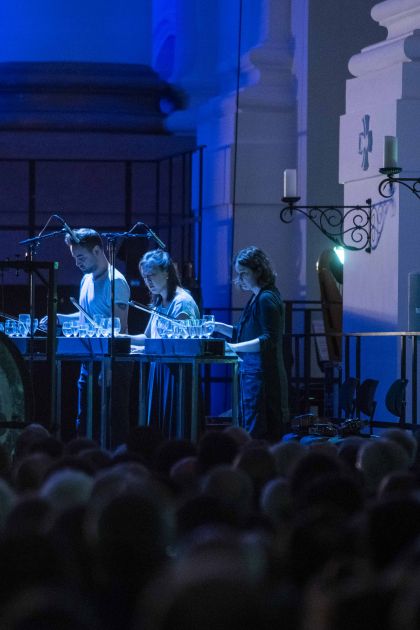 Dies irae Patricia Kopatchinskaja Violine Idee und Künstlerische Leitung Ensemble