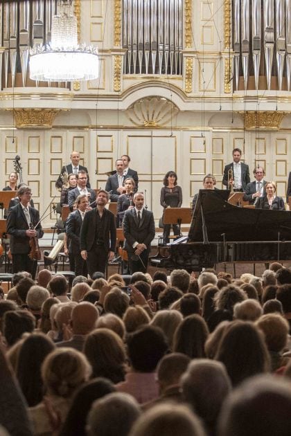 Mozart Matinee Kristian Bezuidenhout Klavier Antonello Manacorda Dirigent Mozarteumorchester Salzburg