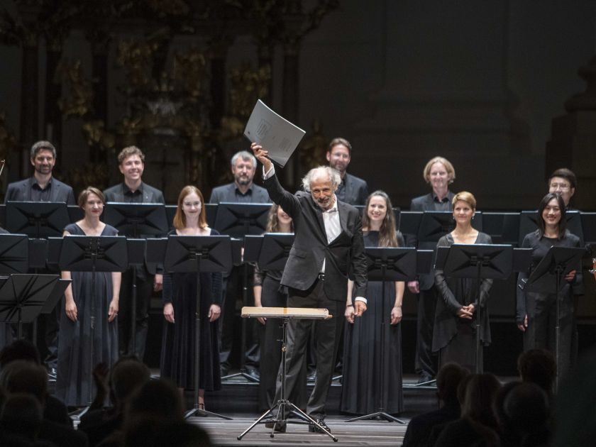 Emilio Pomàrico Dirigent Cantando Admont