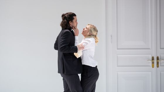 Così fan tutte Andrè Schuen Guglielmo Elsa Dreisig Fiordiligi