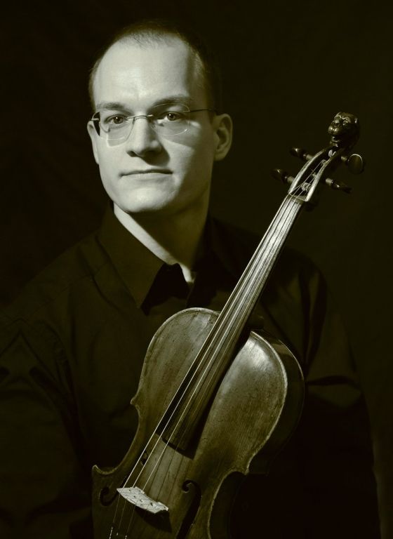 Tilman Kühn Viola